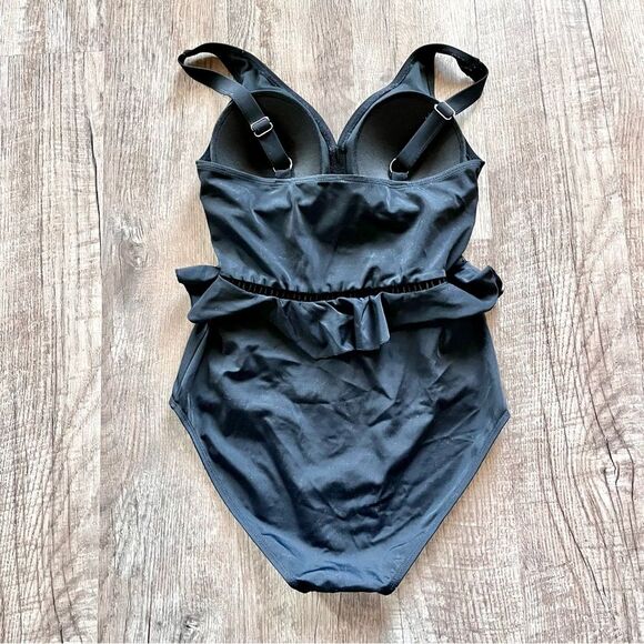 Black one piece swimsuit solid cutouts size 10 adjustable straps v neck - Picture 3 of 5